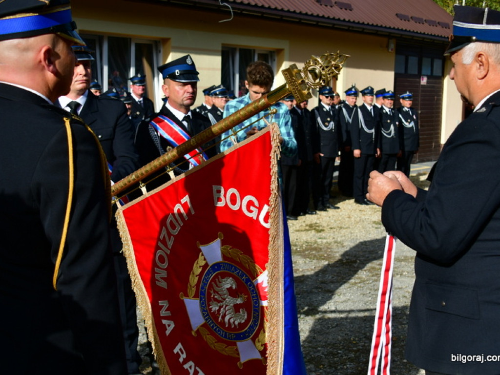 Nowy samochód dla strażaków ochotników z OSP Jedlinki (FOTO)