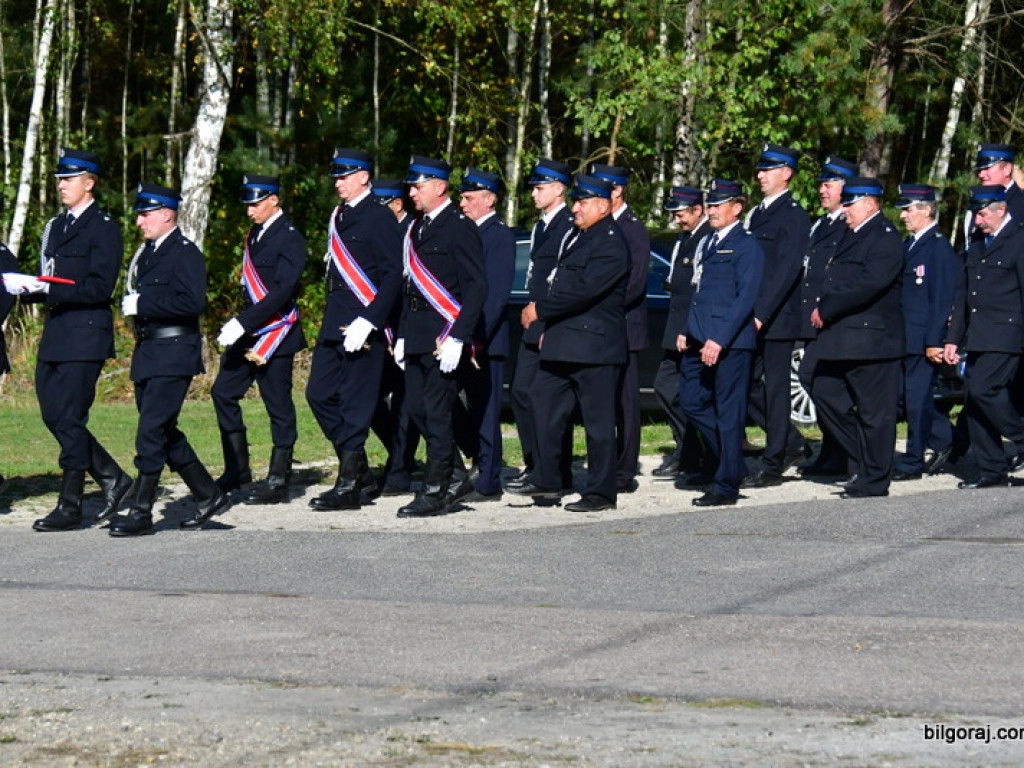 Nowy samochód dla strażaków ochotników z OSP Jedlinki (FOTO)