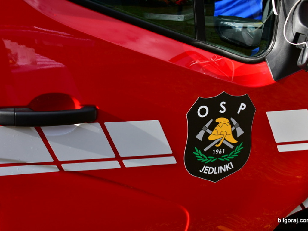 Nowy samochód dla strażaków ochotników z OSP Jedlinki (FOTO)