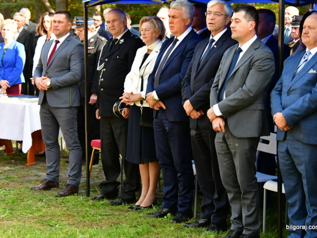 Nowy samochód dla strażaków ochotników z OSP Jedlinki (FOTO)
