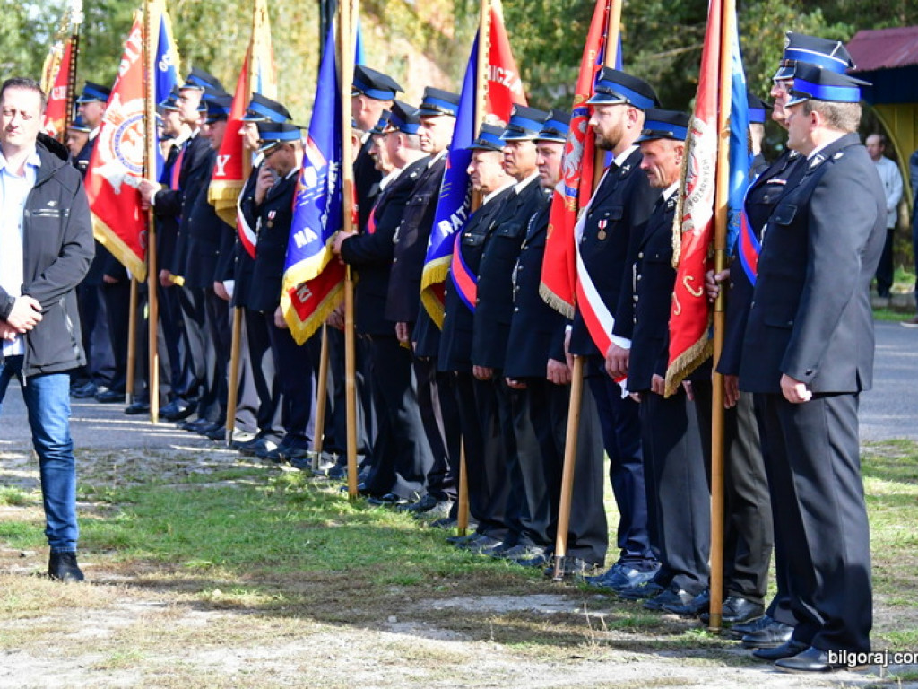 Nowy samochód dla strażaków ochotników z OSP Jedlinki (FOTO)