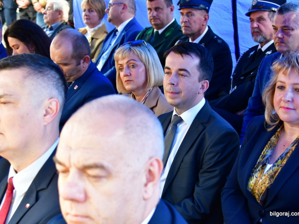 Nowy samochód dla strażaków ochotników z OSP Jedlinki (FOTO)
