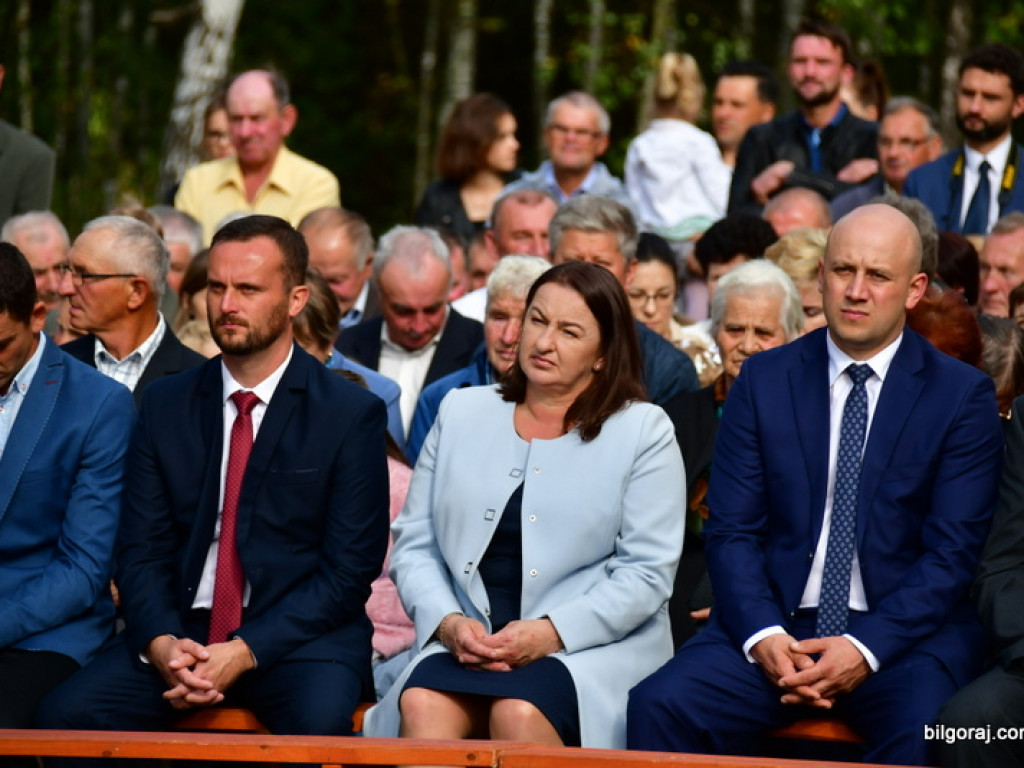 Nowy samochód dla strażaków ochotników z OSP Jedlinki (FOTO)