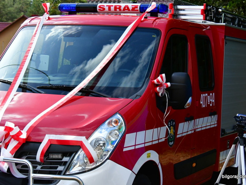 Nowy samochód dla strażaków ochotników z OSP Jedlinki (FOTO)