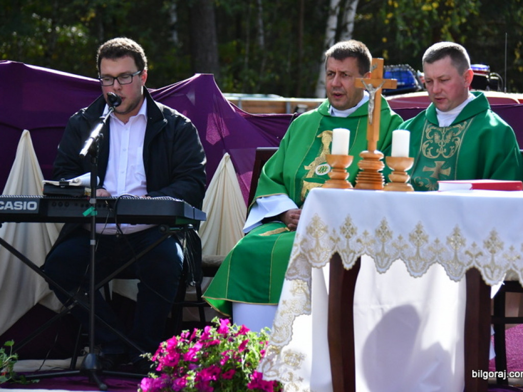 Nowy samochód dla strażaków ochotników z OSP Jedlinki (FOTO)