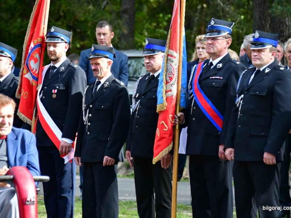 Nowy samochód dla strażaków ochotników z OSP Jedlinki (FOTO)