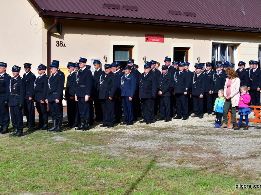 Nowy samochód dla strażaków ochotników z OSP Jedlinki (FOTO)