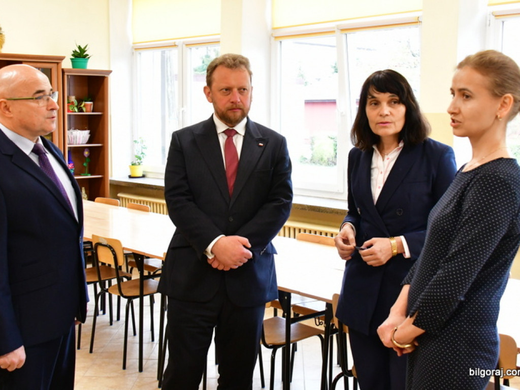 Minister zdrowia z wizytą w Medycznym Studium Zawodowym w Biłgoraju (FOTO)