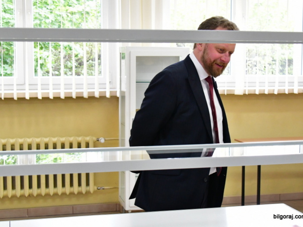 Minister zdrowia z wizytą w Medycznym Studium Zawodowym w Biłgoraju (FOTO)