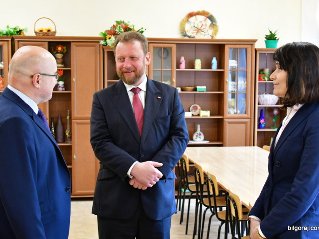 Minister zdrowia z wizytą w Medycznym Studium Zawodowym w Biłgoraju (FOTO)