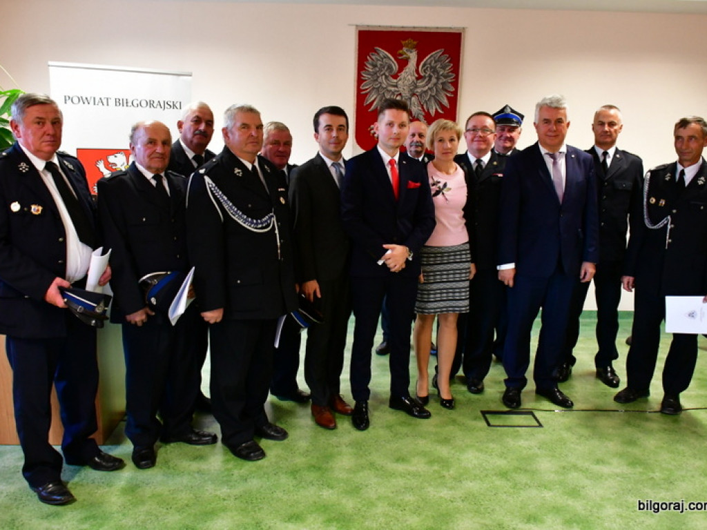 Ponad 600 tys. zł na działalność pozaratunkową dla jednostek OSP z Powiatu Biłgorajskiego (FOTO)