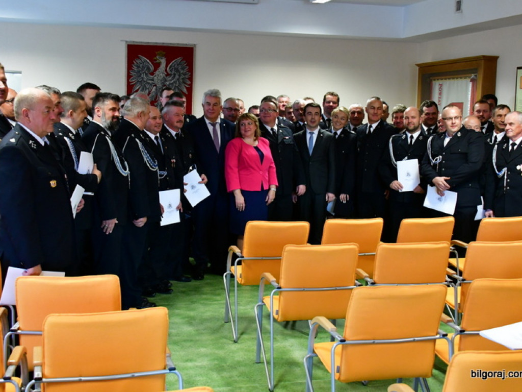 Ponad 600 tys. zł na działalność pozaratunkową dla jednostek OSP z Powiatu Biłgorajskiego (FOTO)