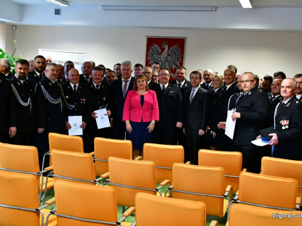 Ponad 600 tys. zł na działalność pozaratunkową dla jednostek OSP z Powiatu Biłgorajskiego (FOTO)