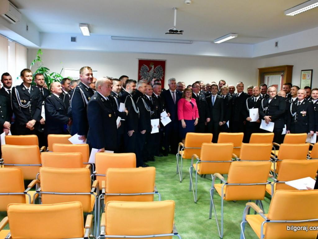 Ponad 600 tys. zł na działalność pozaratunkową dla jednostek OSP z Powiatu Biłgorajskiego (FOTO)