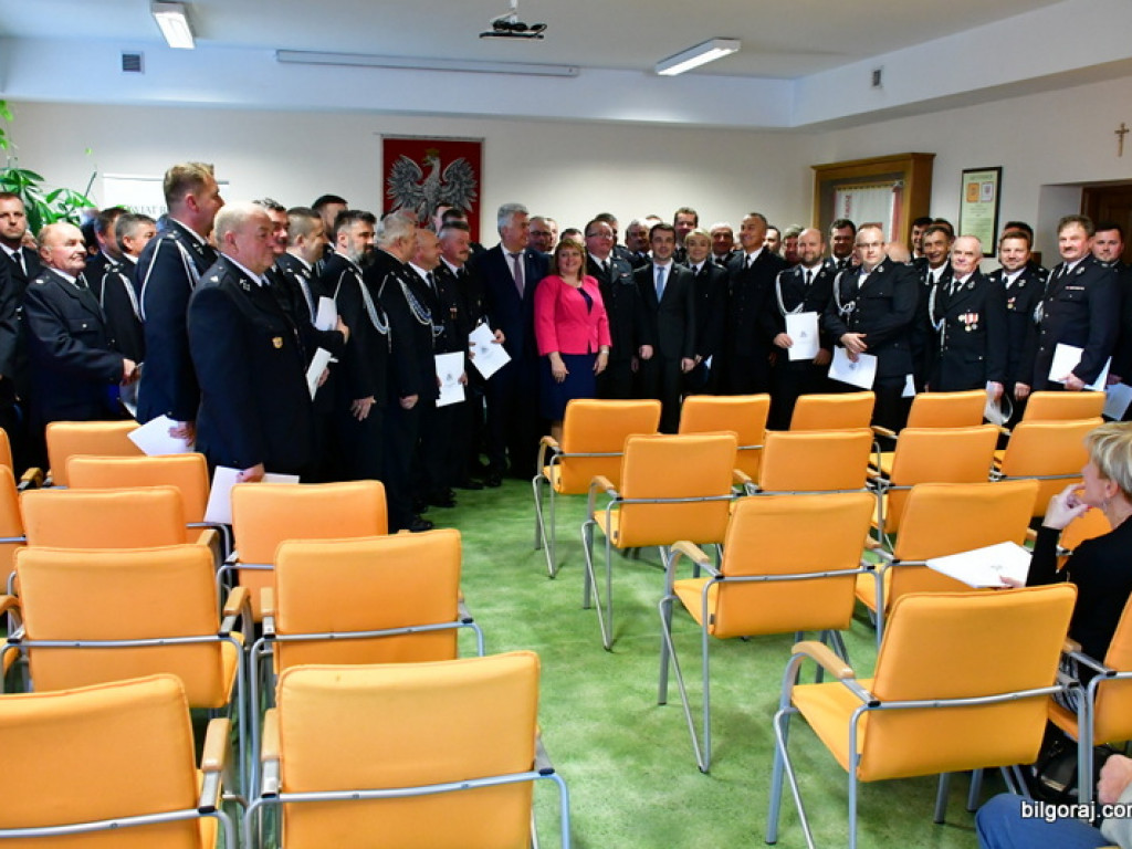 Ponad 600 tys. zł na działalność pozaratunkową dla jednostek OSP z Powiatu Biłgorajskiego (FOTO)