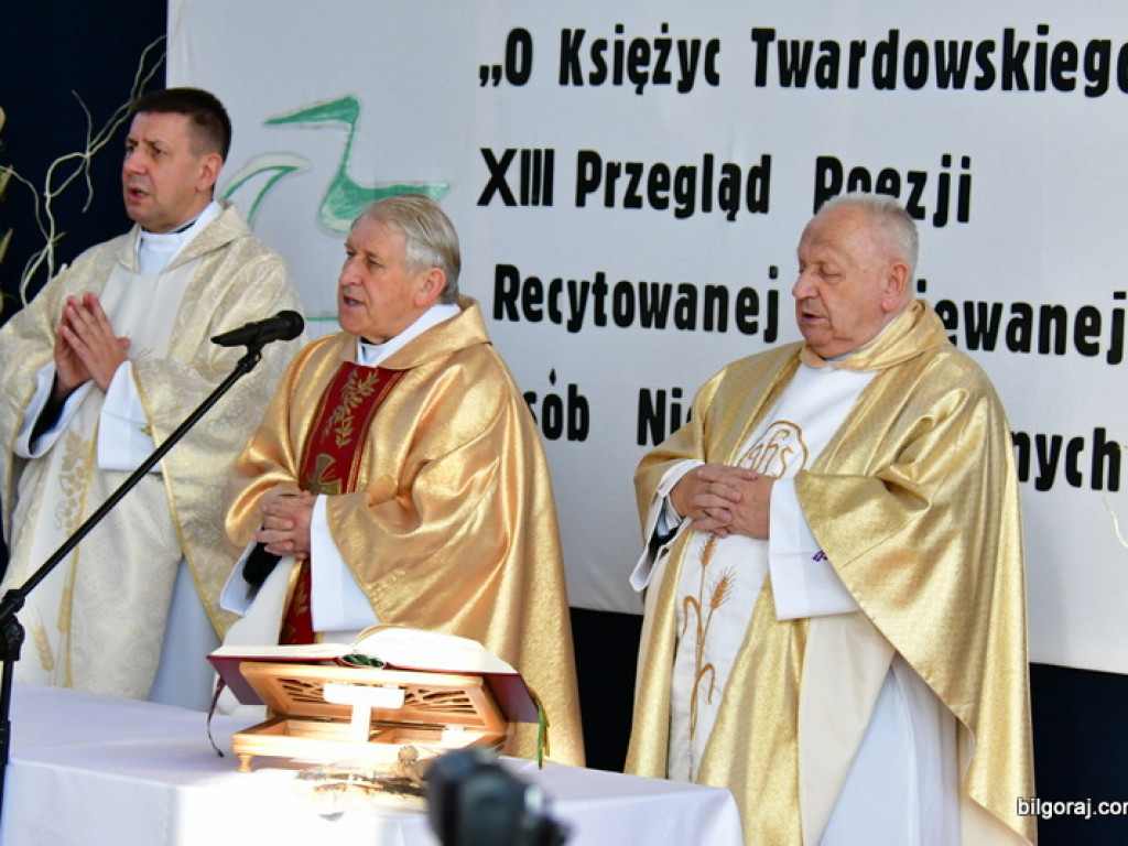 XIII Przegląd Poezji Recytowanej i Śpiewanej Osób Niepełnosprawnych „O Księżyc Twardowskiego” (FOTO)