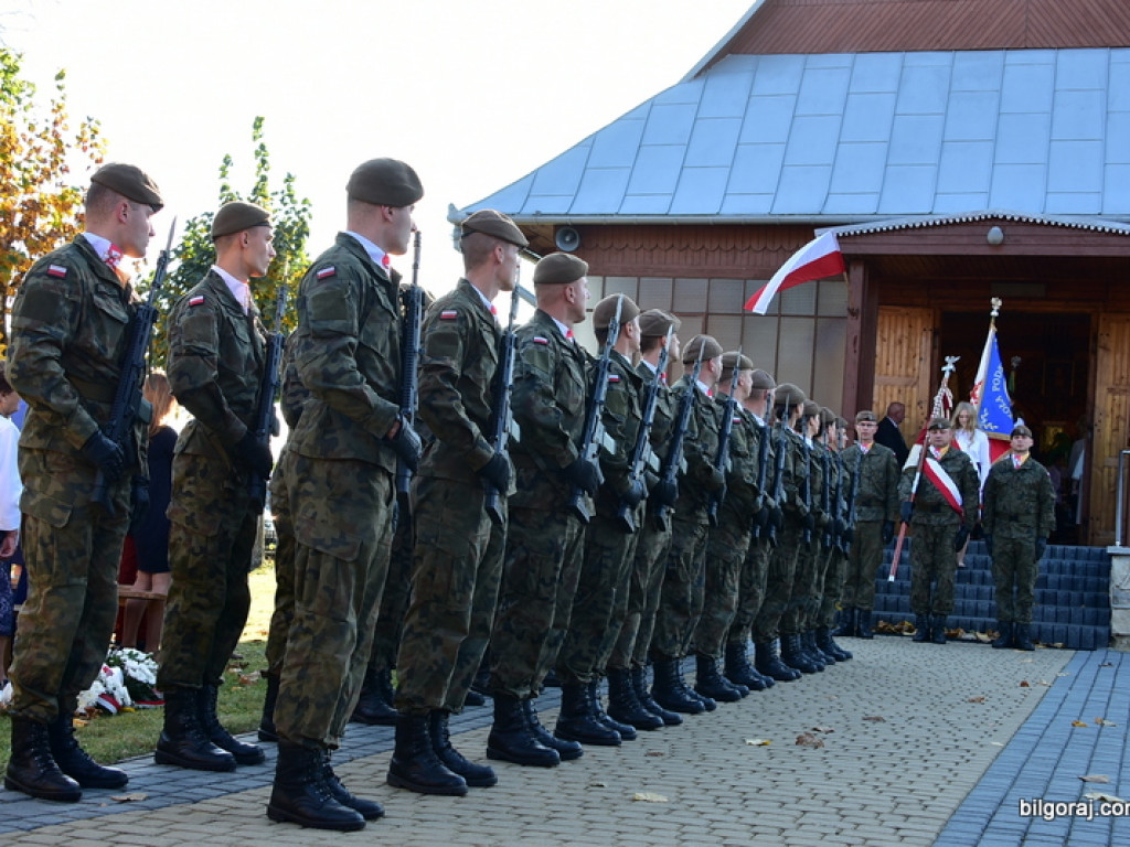 Pomnik ku czci mieszkańców Lipowca Starego został odsłonięty (FOTO)