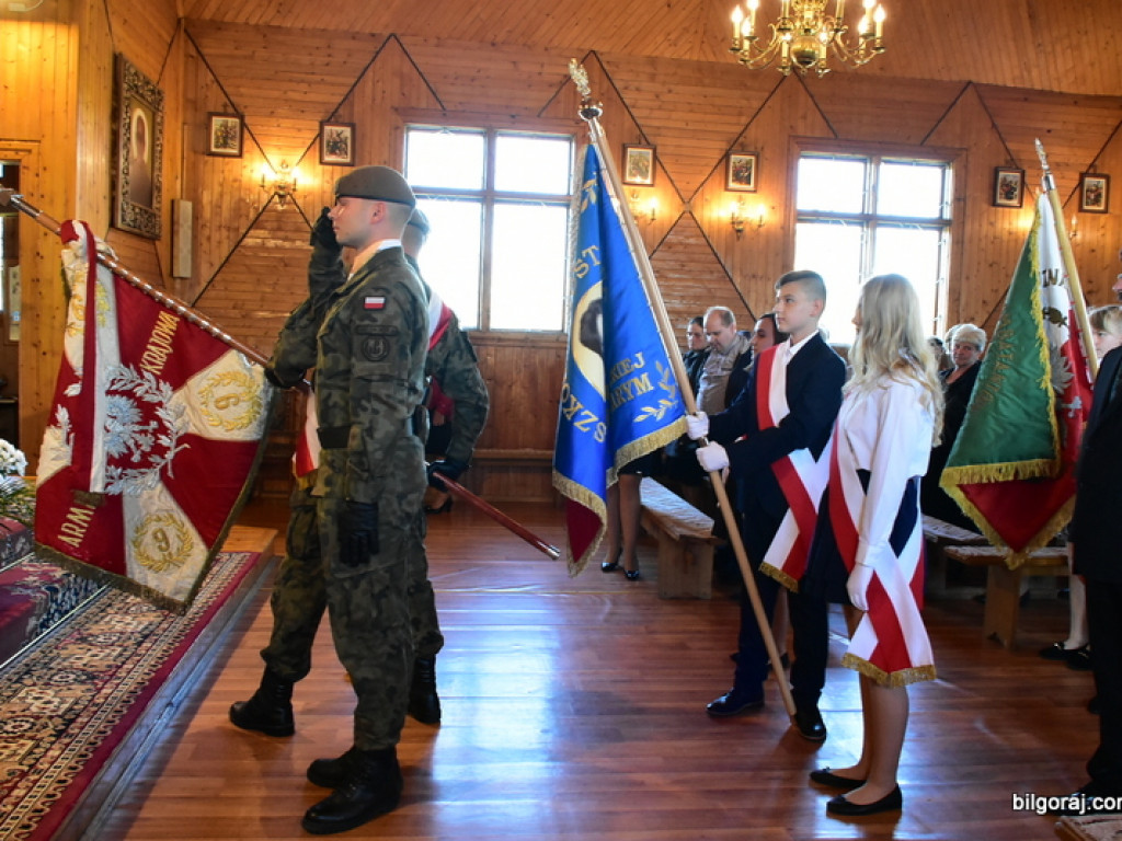 Pomnik ku czci mieszkańców Lipowca Starego został odsłonięty (FOTO)