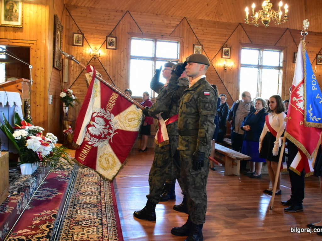 Pomnik ku czci mieszkańców Lipowca Starego został odsłonięty (FOTO)