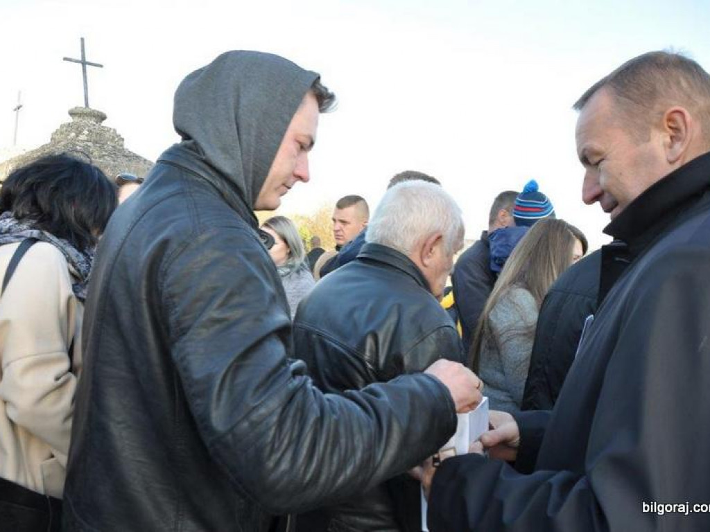 Kwesta w Łukowej zakończona. Na ratowanie pomników zebrano ponad 13 tys. zł (FOTO)