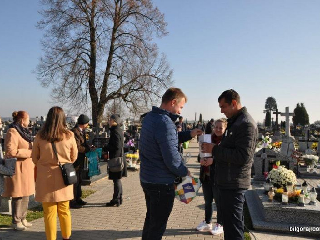 Kwesta w Łukowej zakończona. Na ratowanie pomników zebrano ponad 13 tys. zł (FOTO)