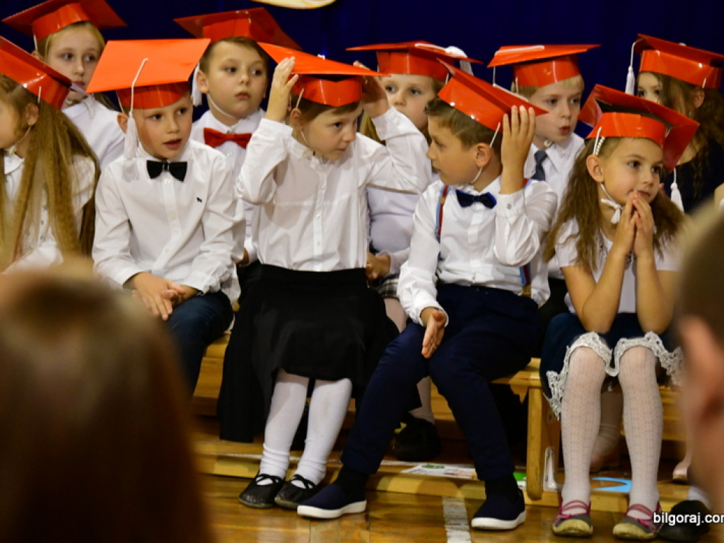 Ślubowanie klas I w Szkole Podstawowej Nr 3 z Oddziałami Integracyjnymi w Biłgoraju (FOTO)