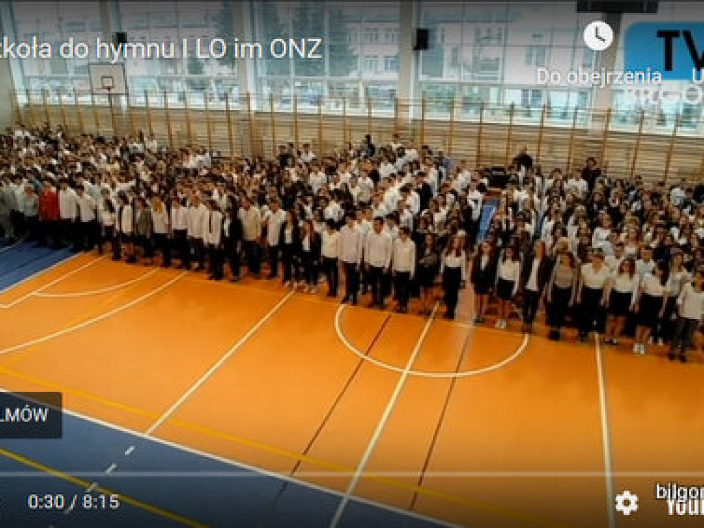 Szkoła do hymnu - I LO im. ONZ (FOTO, VIDEO)