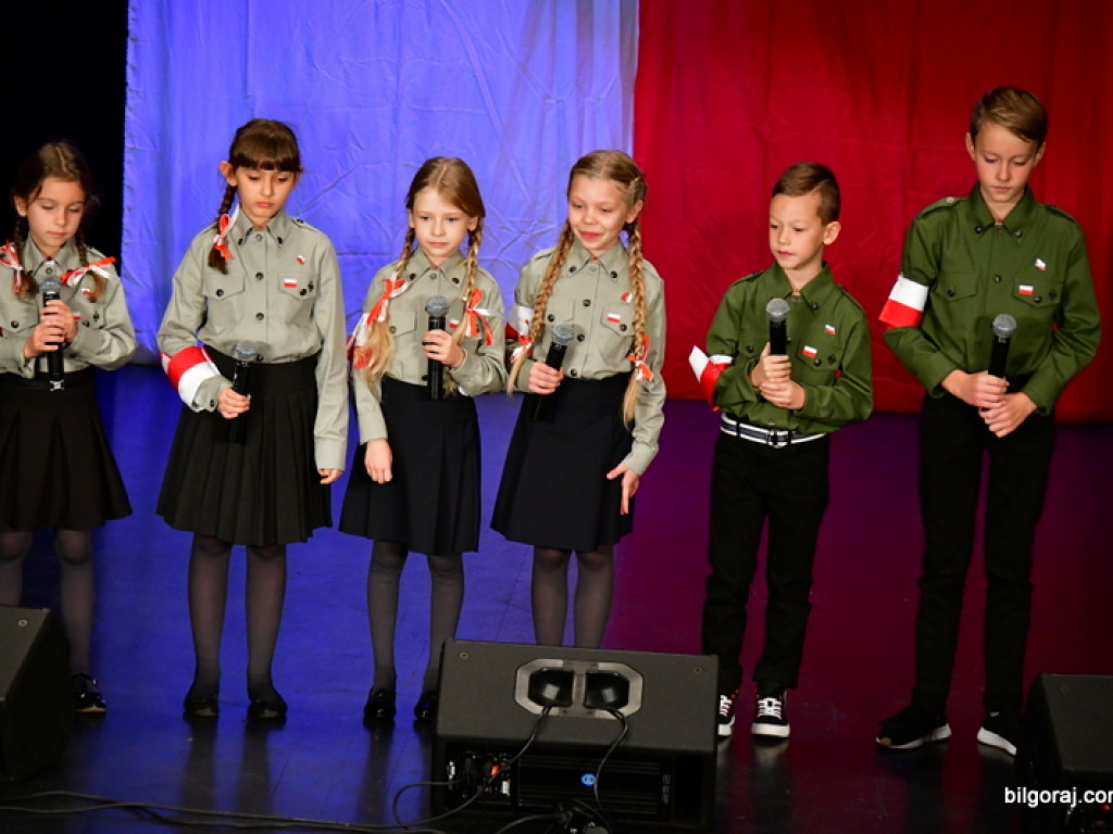 XXIV Festiwal Pieśni Patriotycznej i Legionowej (FOTO, VIDEO, WYNIKI)