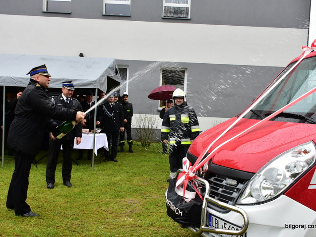 Nowy samochód dla jednostki OSP w Starym Bidaczowie (FOTO)