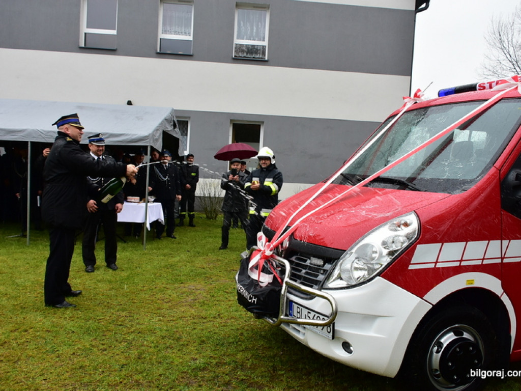 Nowy samochód dla jednostki OSP w Starym Bidaczowie (FOTO)