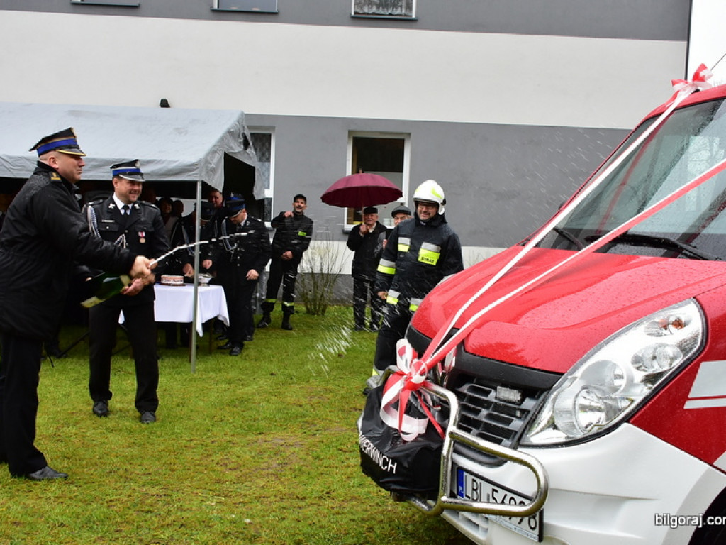 Nowy samochód dla jednostki OSP w Starym Bidaczowie (FOTO)