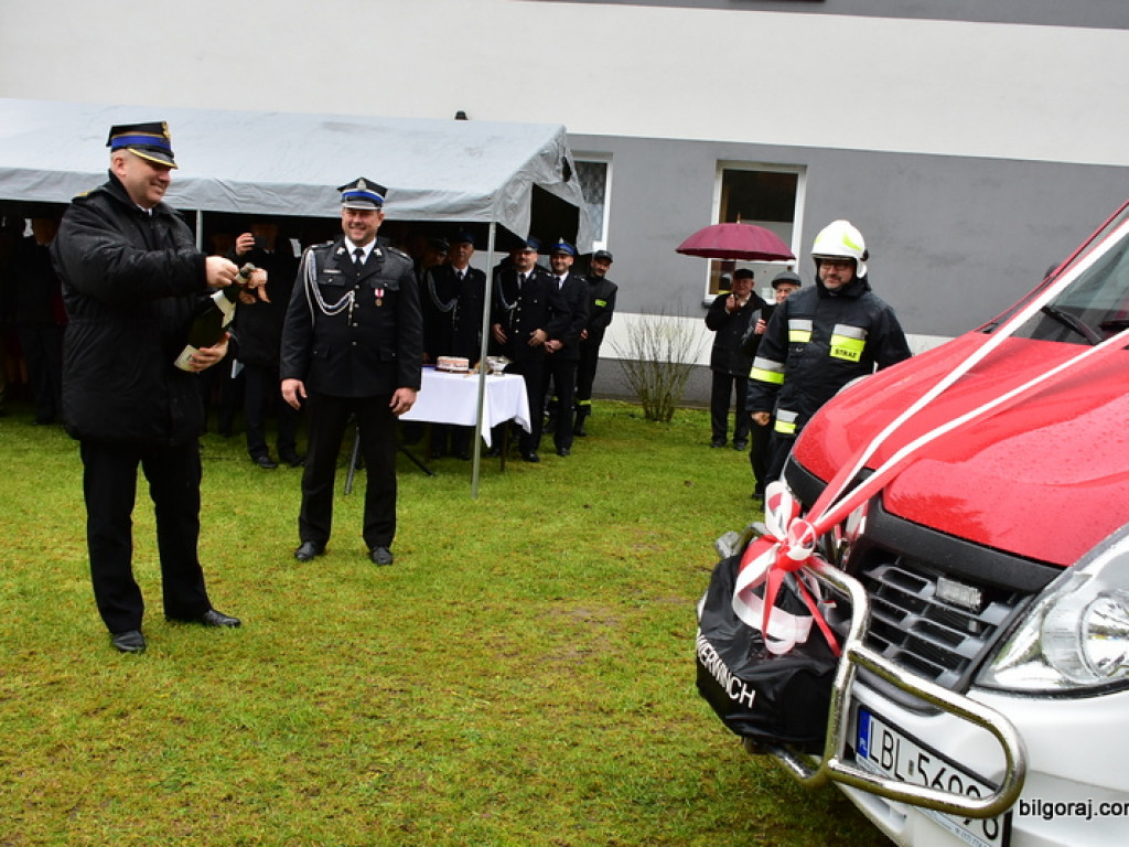 Nowy samochód dla jednostki OSP w Starym Bidaczowie (FOTO)