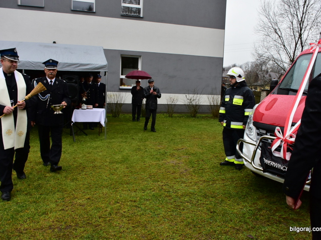 Nowy samochód dla jednostki OSP w Starym Bidaczowie (FOTO)