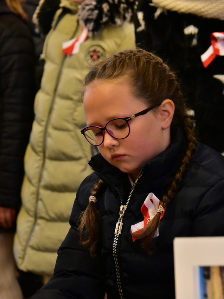 Ku czci Niepodległej (FOTO)