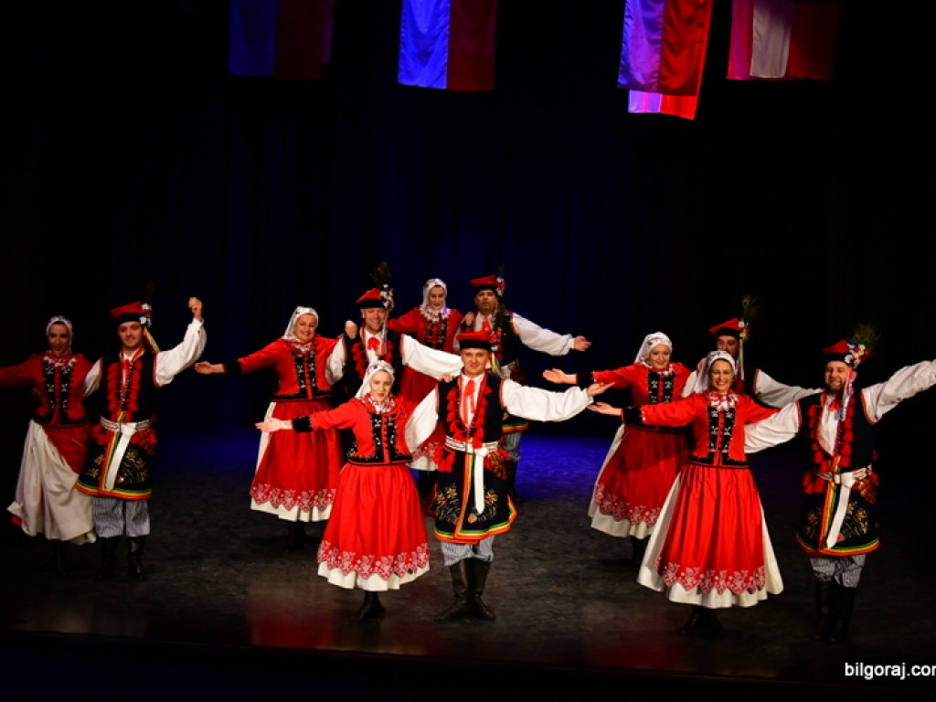 Tanecznie dla Niepodległej (FOTO, VIDEO)