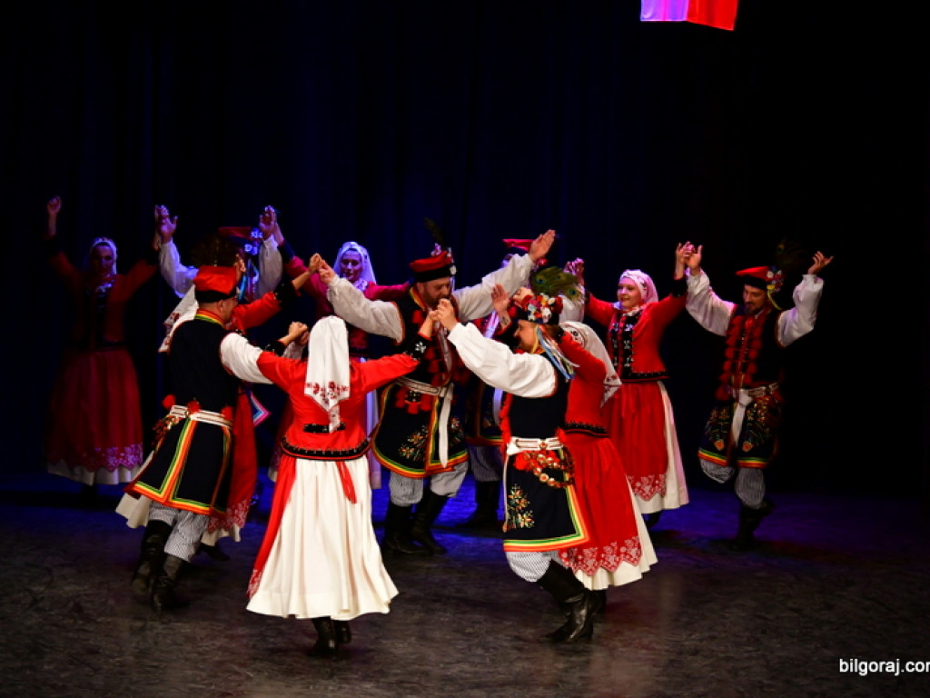 Tanecznie dla Niepodległej (FOTO, VIDEO)