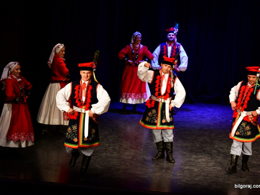 Tanecznie dla Niepodległej (FOTO, VIDEO)