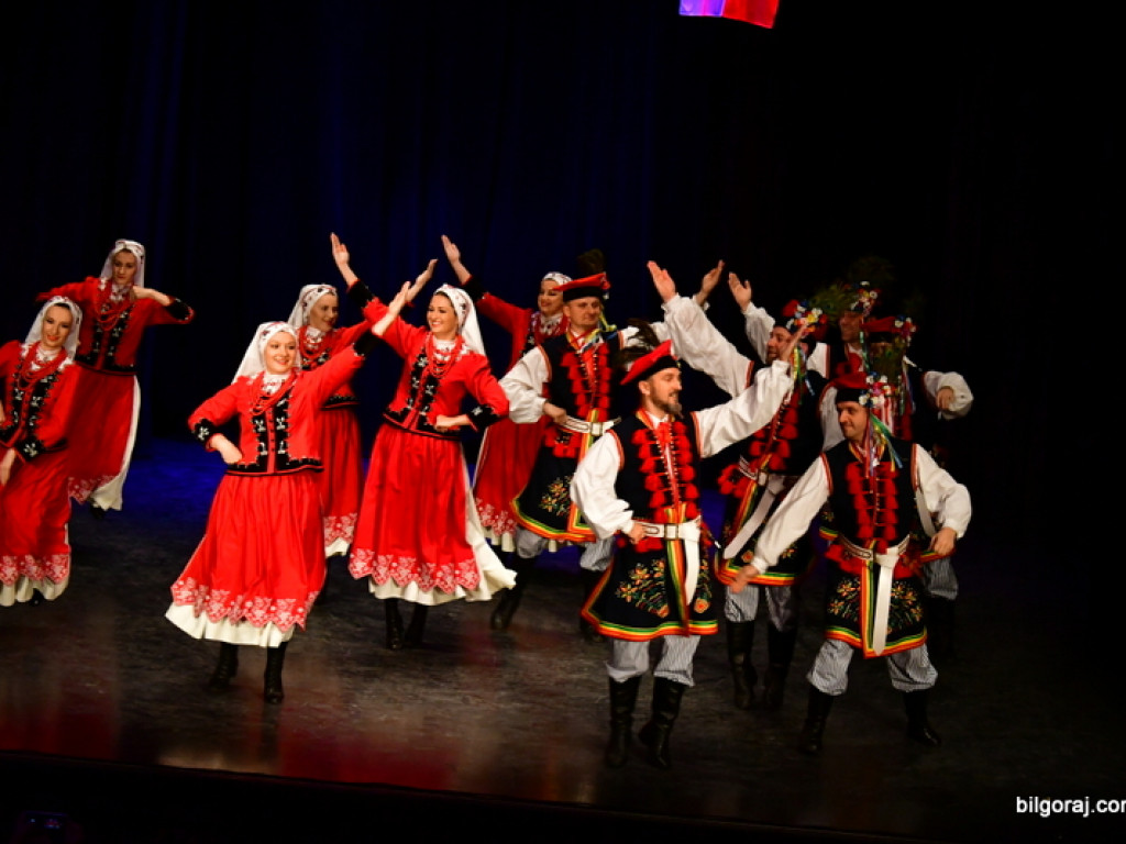 Tanecznie dla Niepodległej (FOTO, VIDEO)