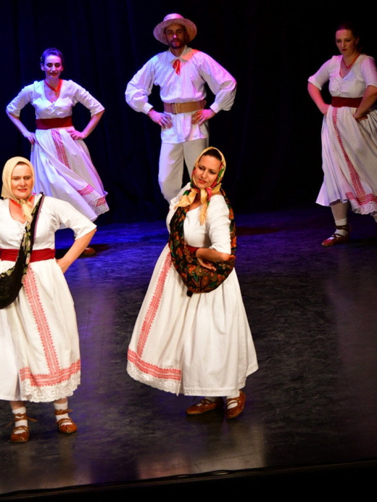 Tanecznie dla Niepodległej (FOTO, VIDEO)