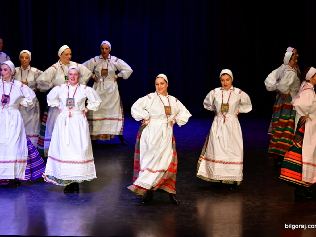 Tanecznie dla Niepodległej (FOTO, VIDEO)