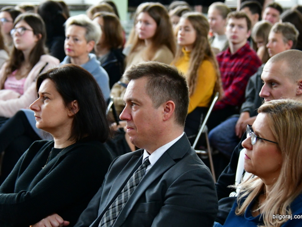 Akademia z okazji 101. rocznicy odzyskania przez Polskę niepodległości w ZSZiO (FOTO)