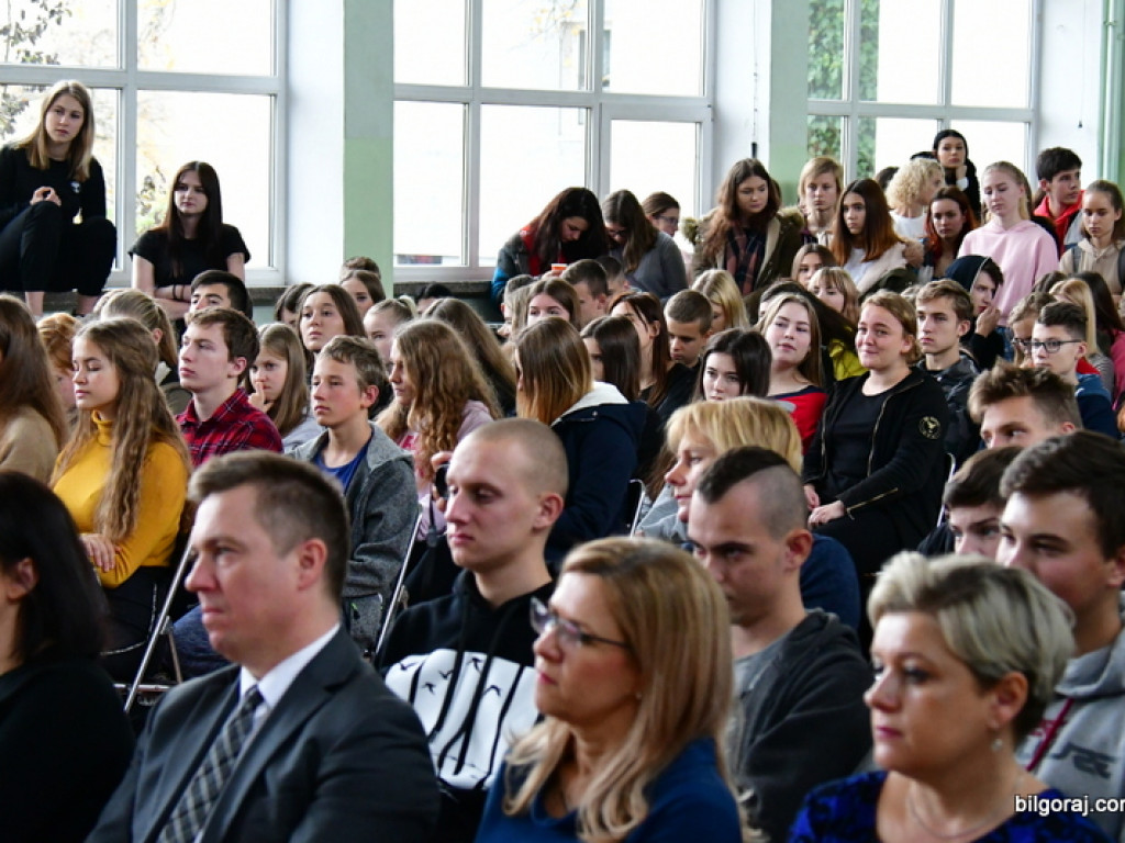 Akademia z okazji 101. rocznicy odzyskania przez Polskę niepodległości w ZSZiO (FOTO)