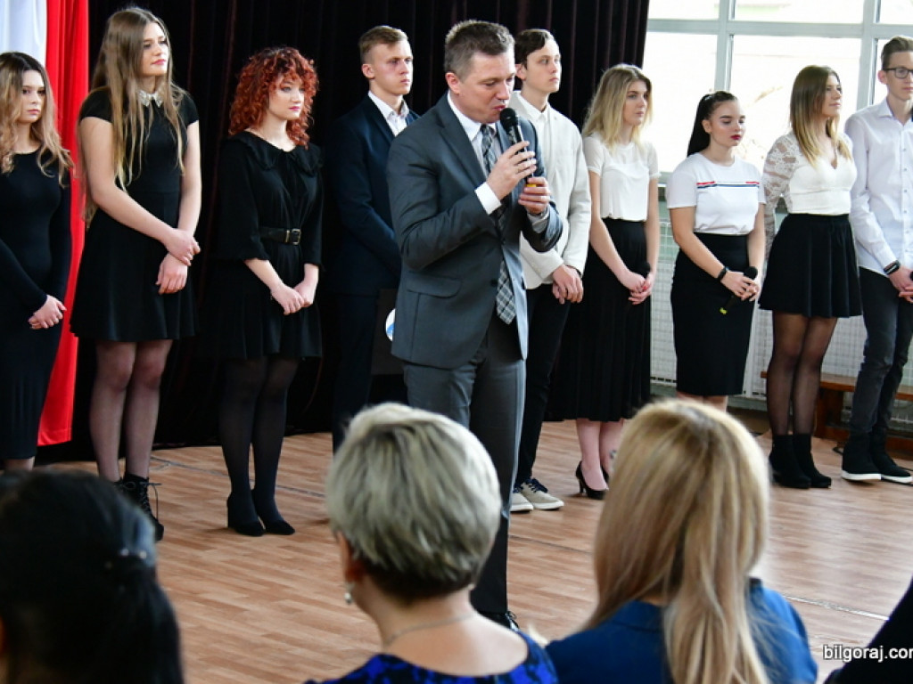 Akademia z okazji 101. rocznicy odzyskania przez Polskę niepodległości w ZSZiO (FOTO)