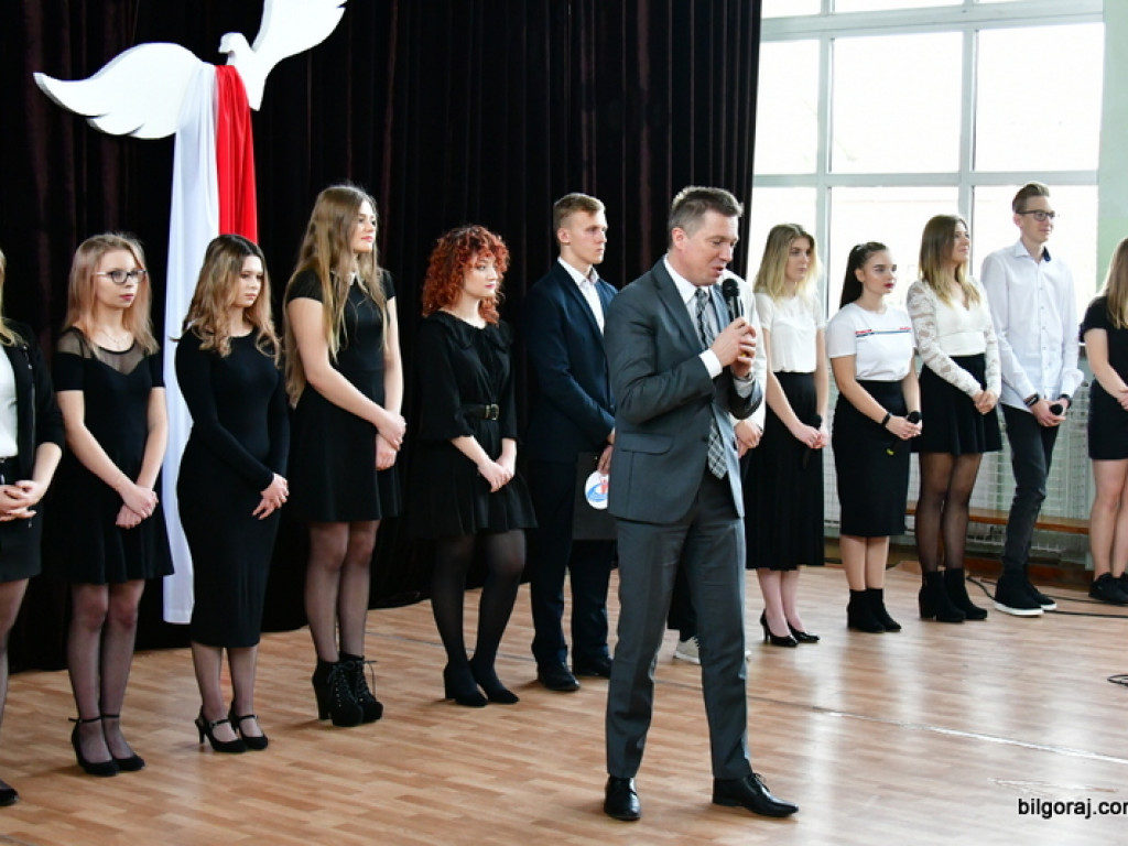 Akademia z okazji 101. rocznicy odzyskania przez Polskę niepodległości w ZSZiO (FOTO)