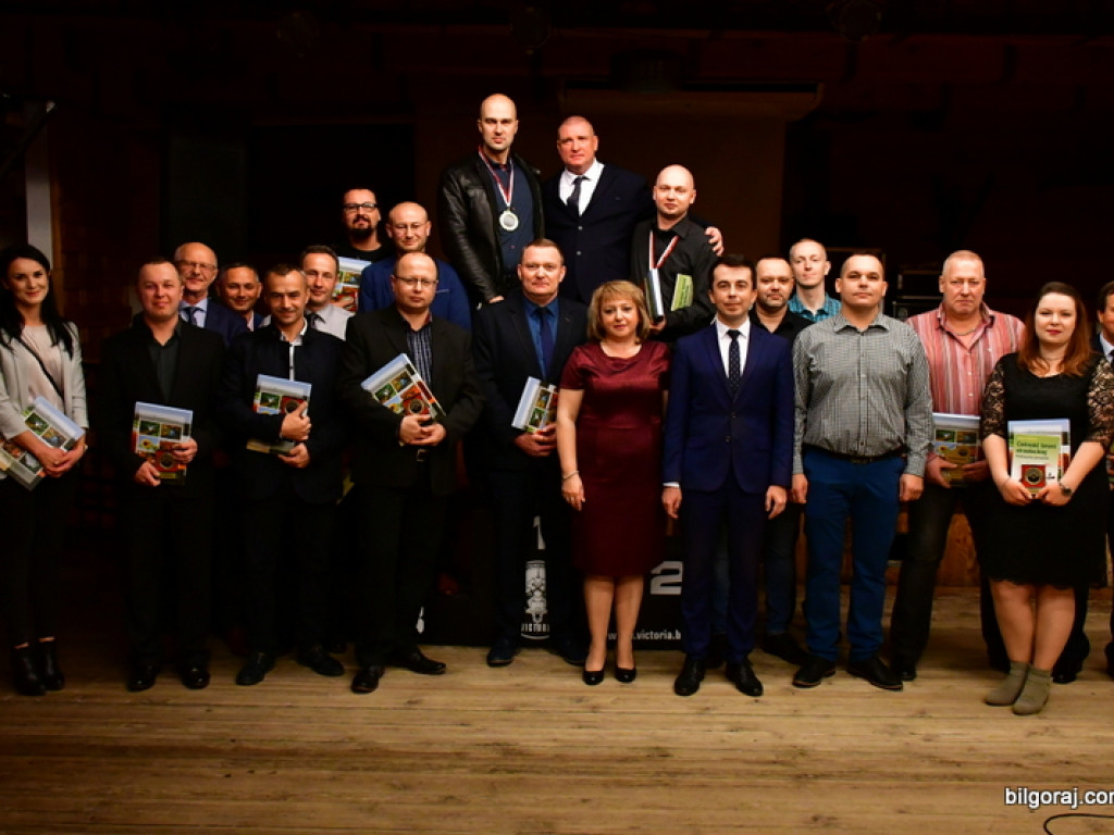 Podsumowanie ligi strzeleckiej i mały jubileusz Biłgorajskiego Stowarzyszenia Kolekcjonerów Broni