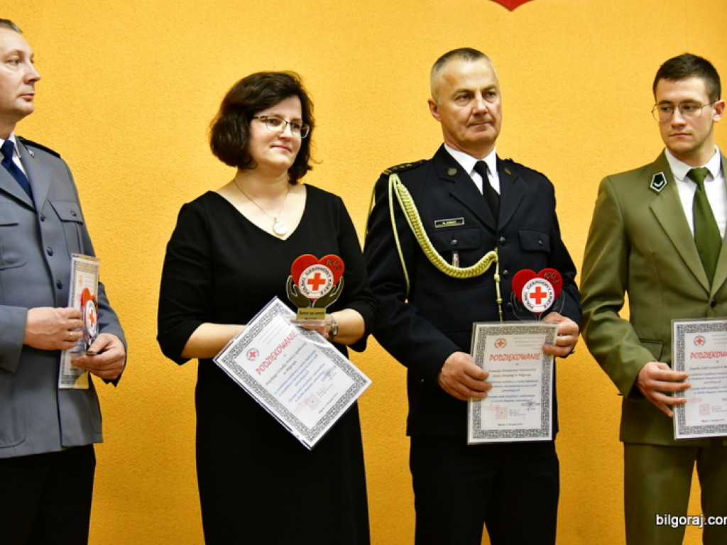 Spotkanie krwiodawców. Były medale, wyróżnienia i podziękowania (FOTO)