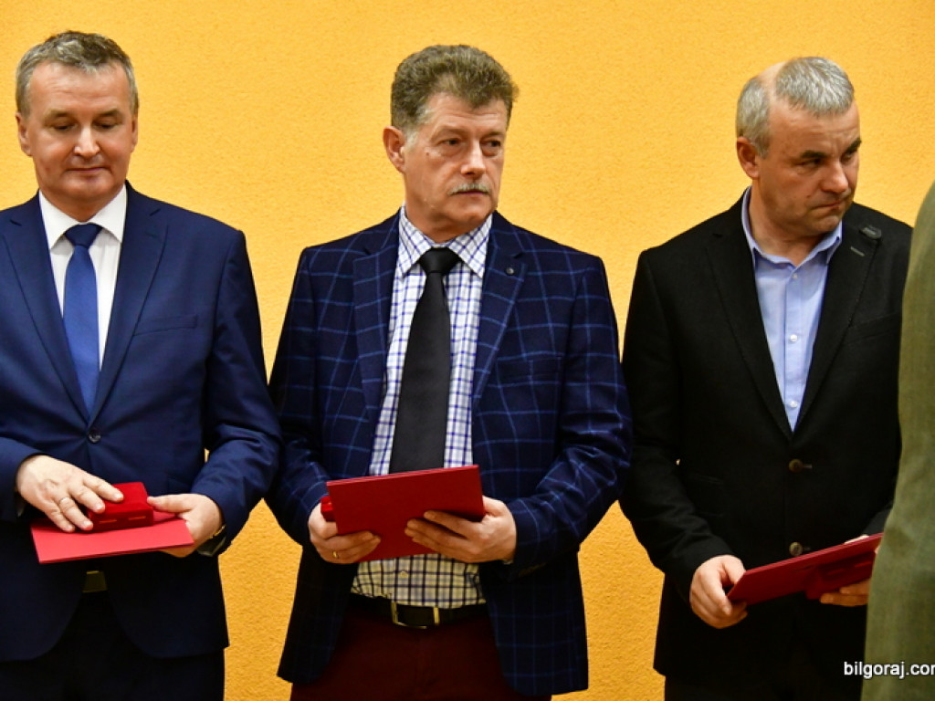 Spotkanie krwiodawców. Były medale, wyróżnienia i podziękowania (FOTO)