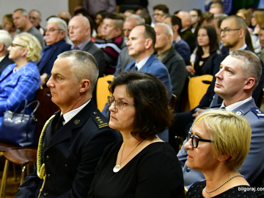Spotkanie krwiodawców. Były medale, wyróżnienia i podziękowania (FOTO)