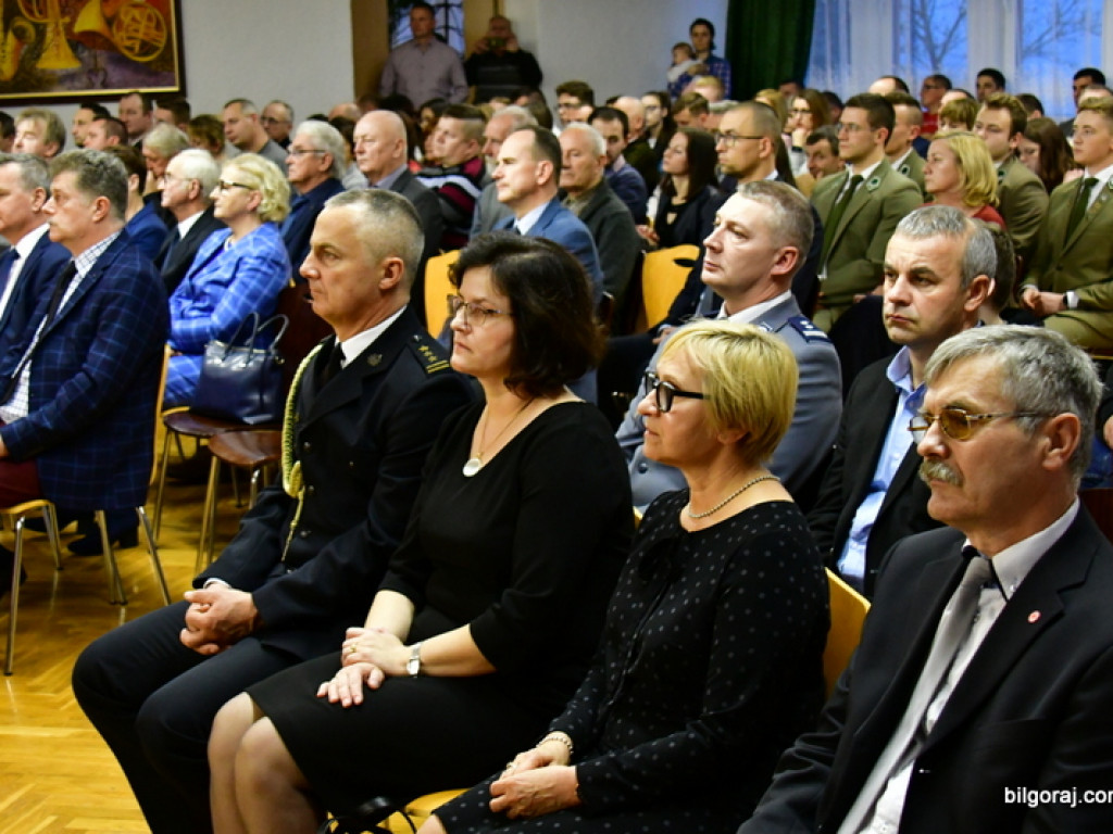 Spotkanie krwiodawców. Były medale, wyróżnienia i podziękowania (FOTO)