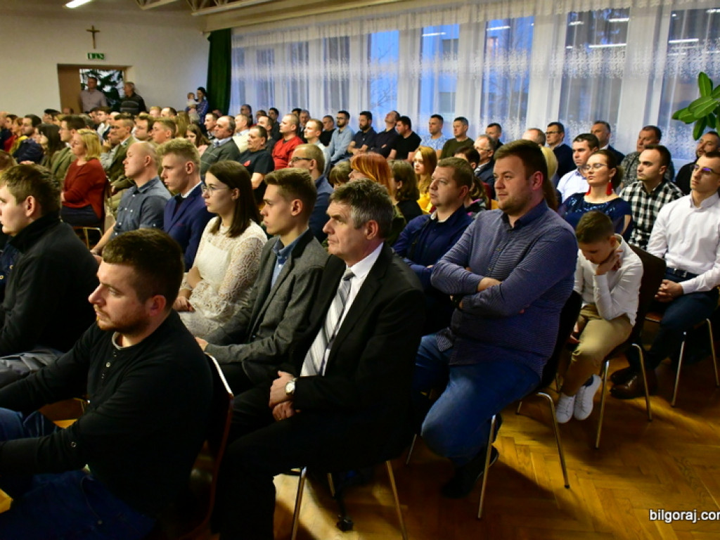 Spotkanie krwiodawców. Były medale, wyróżnienia i podziękowania (FOTO)